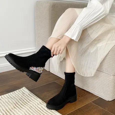 汉服短靴女2024新款粗跟法式靴子配裙子旗袍时尚瘦瘦靴加绒马丁靴商品大图