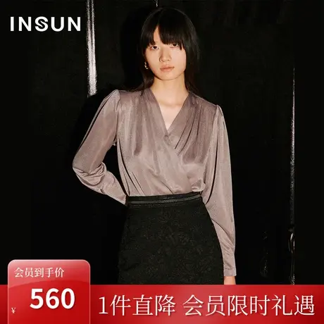 [鎏金系列]恩裳COVER2023秋季新款优雅交叉褶皱设计醋酸针织上衣图片