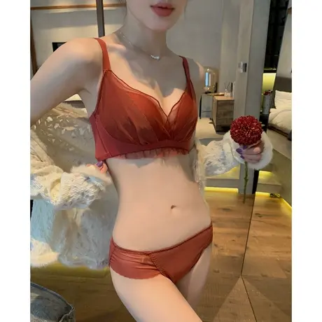 本命年内衣套装属虎小胸聚拢红色胸罩无钢圈薄款少女纯欲蕾丝文胸图片