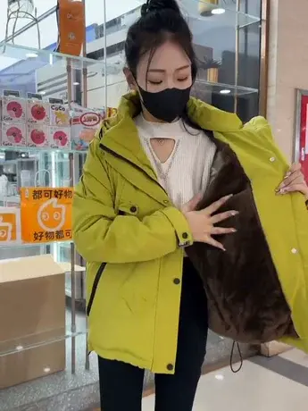 加绒连帽冲锋衣棉服女短款2023冬季新款宽松工装设计保暖棉衣外套商品大图