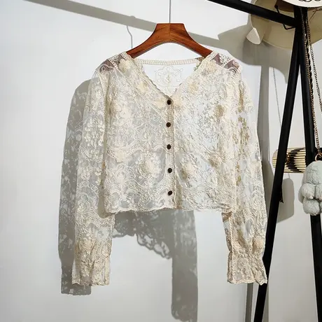勾花镂空针织衫女夏吊带裙子外搭新款蕾丝开衫短款小衫上衣防晒衫商品大图