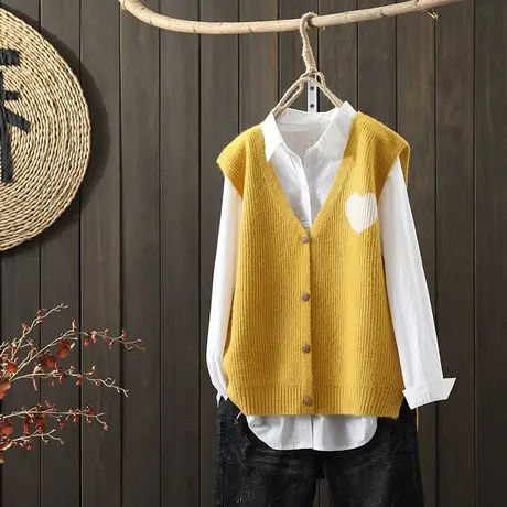 枫谜2021年秋装新款文艺简约爱心针织马夹开衫女宽松外搭无袖毛衣图片