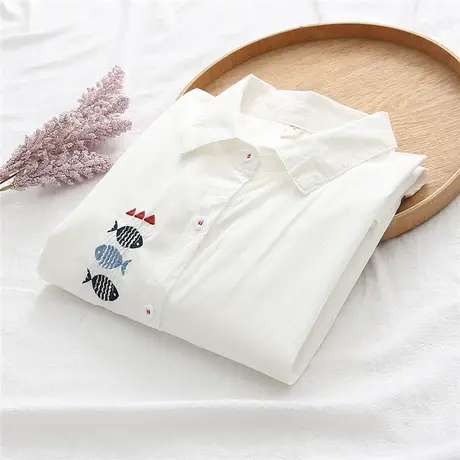 文艺小清新卡通小鱼刺绣宽松纯棉白色衬衫女长袖学生打底衫韩范潮图片