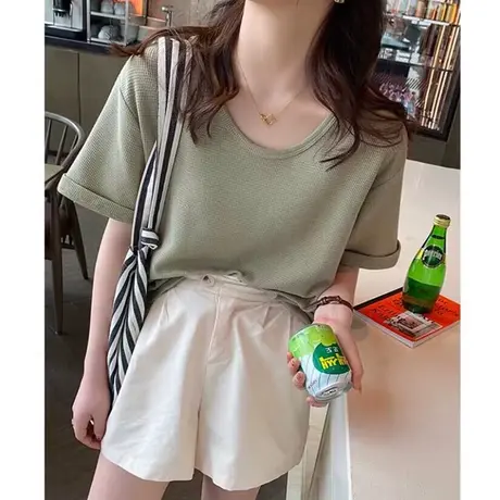 韩版宽松V领半袖T恤女2025新款早春夏装宽松百搭华夫格短袖上衣潮图片