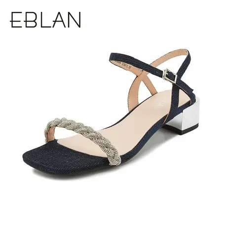 千百度伊伴春夏女鞋水钻女方头低跟粗跟时装凉鞋一字钻带百搭细闪商品大图