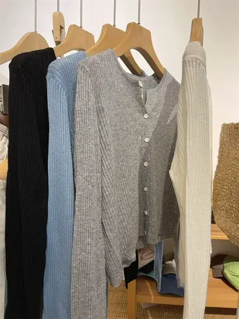 刚需推荐入~百搭小v领短款针织衫羊毛薄款开衫套头毛衣女洋气上衣商品大图