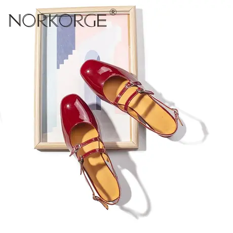 复古酒红时装凉鞋图片