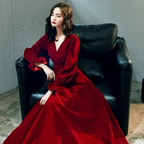 敬酒服新娘2023新款酒红色冬季长袖丝绒结婚回门订婚礼服v领秋冬图片