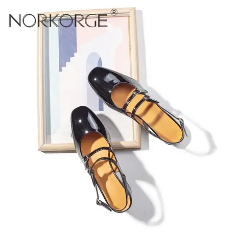 精致黑时装凉鞋商品大图