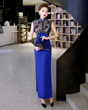 2023年高端大气新款优雅女子学院年轻国风走秀旗袍长款舞台演出服商品大图