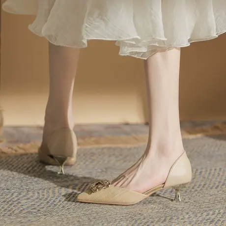 2023年春季新款时尚水钻高跟鞋女细跟法式设计感尖头中空职业单鞋商品大图