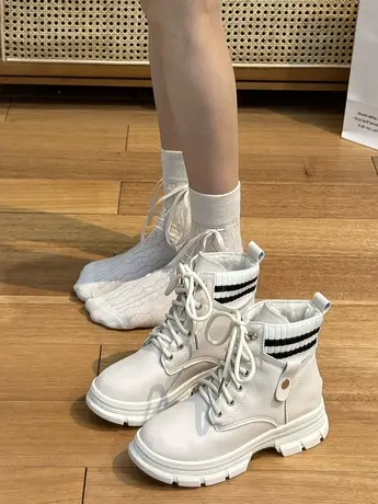 厚底雪地靴子女冬季2023新款百搭马丁短靴加绒加厚保暖棉鞋英伦风图片