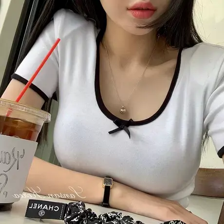 现货~Onoev 小巧可爱蝴蝶结点缀 拼色包边短款短袖T恤3色商品大图