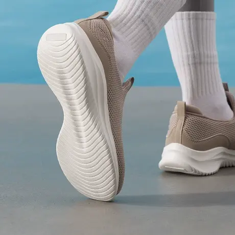 斯凯奇（Skechers）2025夏季女鞋新款健步鞋软底网面透气轻便休闲商品大图