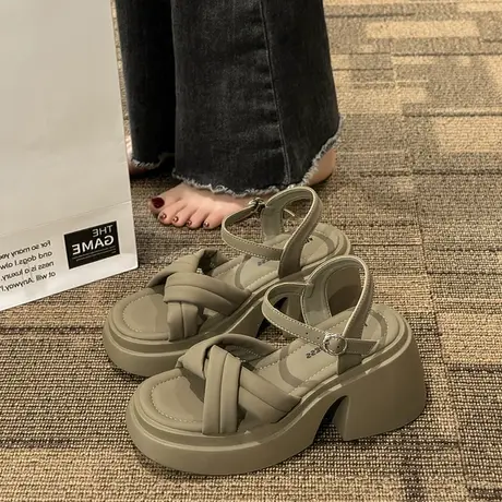 仙女风配裙子凉鞋女2023年新款夏季粗跟一字网红罗马法式小高跟鞋图片