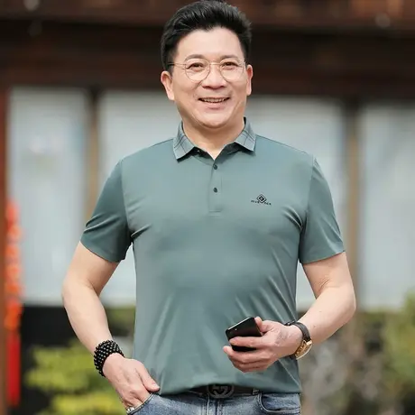 短袖t恤男士中年新款冰丝半袖大码polo体恤衫纯色休闲高级爸爸装图片