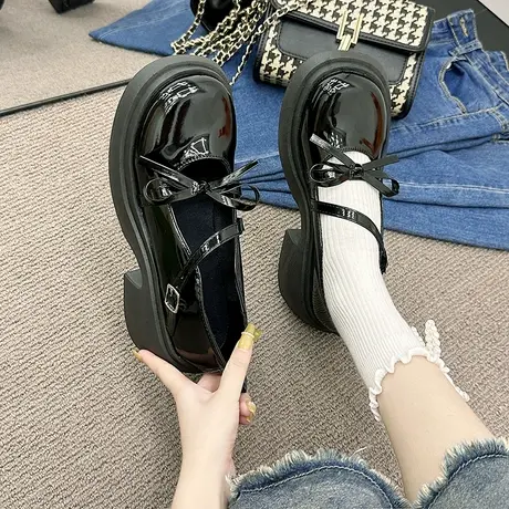 小皮鞋女2023夏季新款气质百搭漆皮法式玛丽珍鞋高跟鞋粗跟单鞋女图片