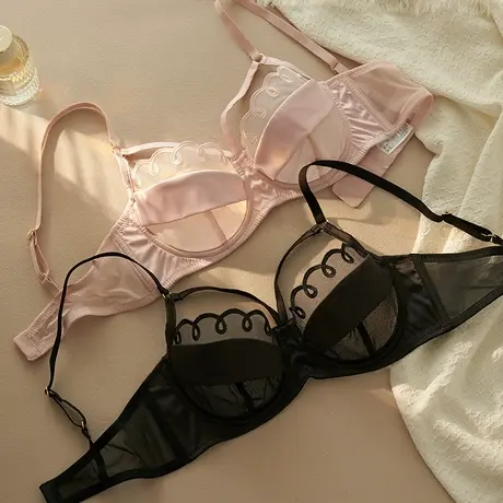 内衣女薄款夏季超薄防凸点性感蕾丝绑带胸罩大胸显小美背文胸套装图片