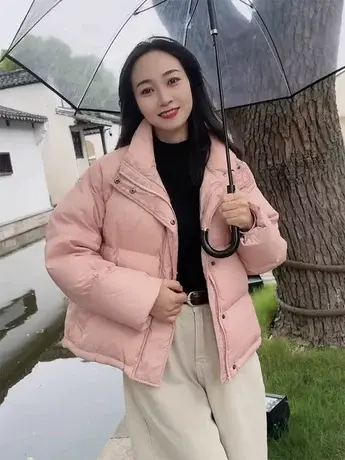 2023年短款白鸭绒羽绒服女面包服韩系宽松显瘦保暖小个子立领外套图片