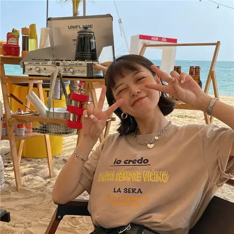 原创字母港风2023新款韩版夏装宽松慵懒风ins百搭圆领纯棉短袖T恤图片