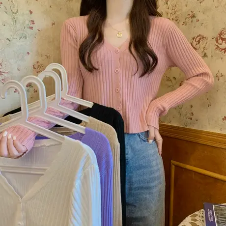 复古韩系针织衫秋季2022年新款女设计感小众百搭显瘦短款开衫外套图片