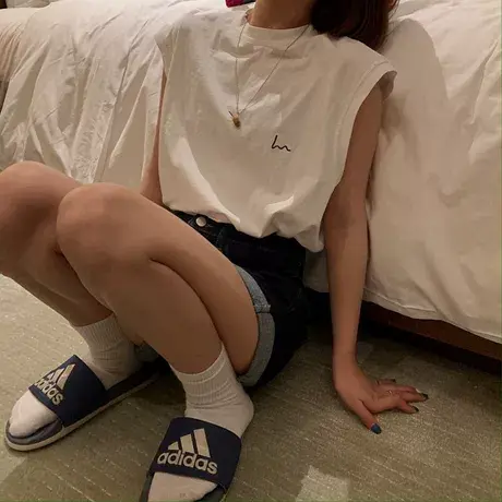 美式复古纯棉吊带坎肩背心无袖t恤女夏季设计感小众外穿宽松上衣图片