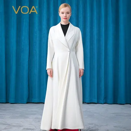 VOA60姆桑蚕丝重磅长空白色收腰青果领连肩大摆优雅简约百搭风衣图片