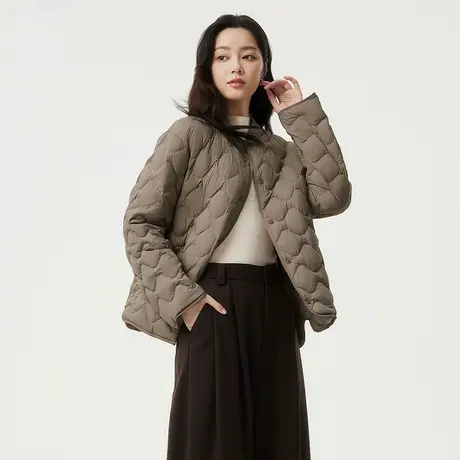 坦博尔奥莱官方正品冬季菱格羽绒服女短款轻薄保暖外套图片