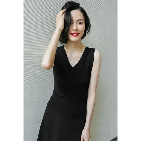 23秋冬新款针织衫气质镶钻领%100美丽诺羊毛女士针织衫打底衫上衣商品大图