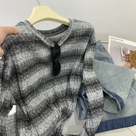 渐变色条纹长袖针织衫女宽松韩版长袖T恤2023秋冬圆领百搭打底衫商品大图