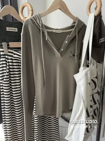 秋季新款连帽螺纹棉系扣修身小众设计感显瘦纯色长袖T恤内搭打底商品大图