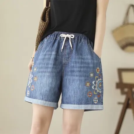短裤夏季新款裤子女休闲宽松大码破洞刺绣直筒松紧哈伦遮肉牛仔裤图片