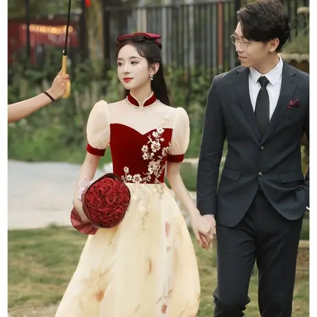 敬酒服2023新款新娘结婚当天便装回门订婚礼服女夏季纱裙高级轻奢图片