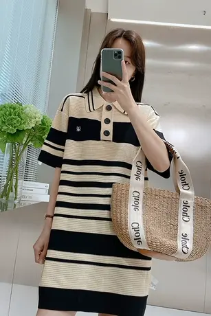 复古POLO领条纹针织连衣裙女2023夏新款慵懒风休闲宽松短袖中长裙图片