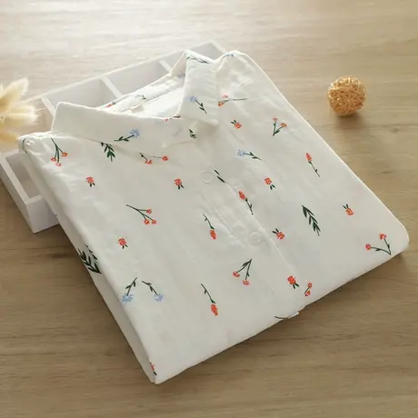 日系文艺小清新双层棉纱长袖白衬衫女士春秋新款柔软小花打底上衣图片