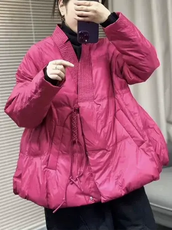 2023年新款国风V领流苏设计洋气减龄短款羽绒服休闲百搭保暖外套图片