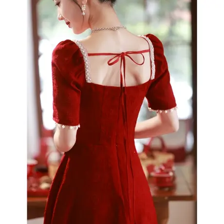 敬酒服2023新款新娘法式方领小个子回门订婚礼服女夏季红色连衣裙商品大图