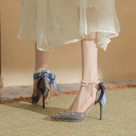 2024夏季新款防水台凉鞋珍珠一字带侧空高跟鞋温柔名媛宴会鞋百搭商品大图