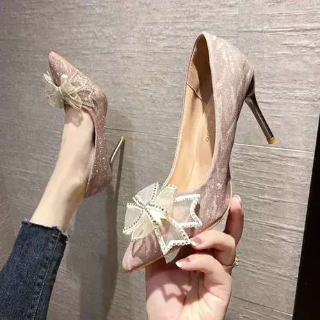 伴娘鞋秀禾婚纱时尚礼服鞋2023年新款新娘鞋水晶蝴蝶结高跟鞋女秋图片