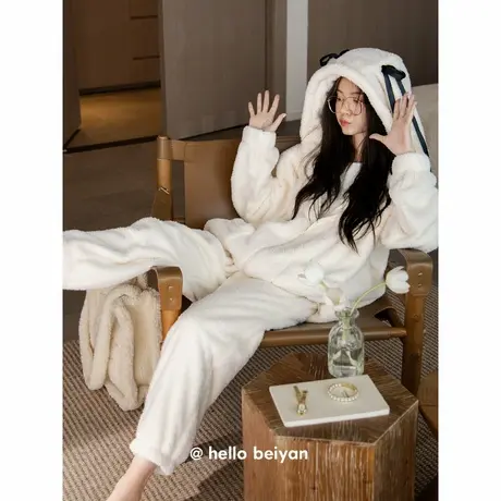 贝妍睡衣女款秋冬季可爱连帽珊瑚绒家居服加厚保暖法兰绒纯色套装商品大图