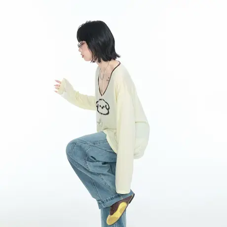 莱赛尔天丝美式复古V领可爱小狗印花长袖T恤女夏轻薄罩衫小众上衣商品大图