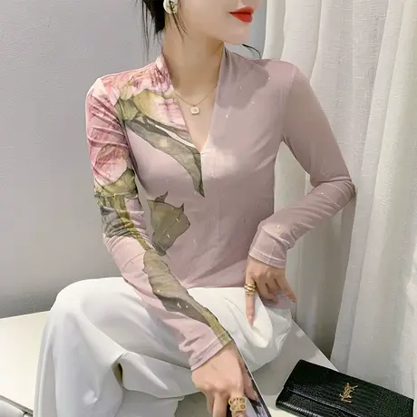 性感网纱扎染V领T恤女长袖气质减龄透气上衣洋气修身收腰打底衫商品大图