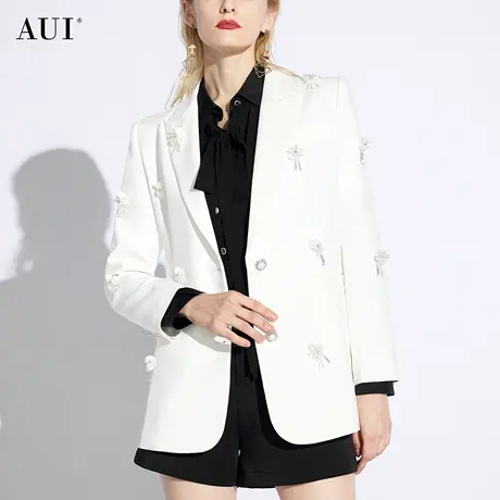 AUI白色名媛气质设计感西装外套女2024早春新款职业高级小众西服图片