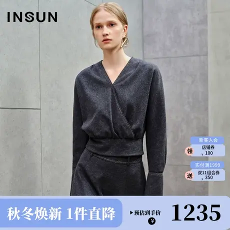 恩裳2023冬装新款时尚截短设计V领交叉舒适针织羊毛上衣图片