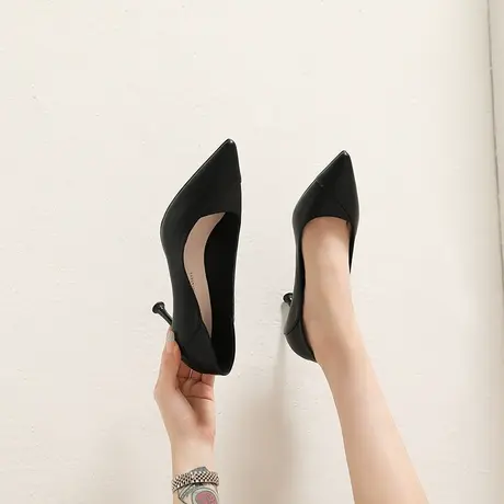 职业高跟鞋女黑色2024年春季新款气质女神范尖头软皮细跟浅口单鞋商品大图