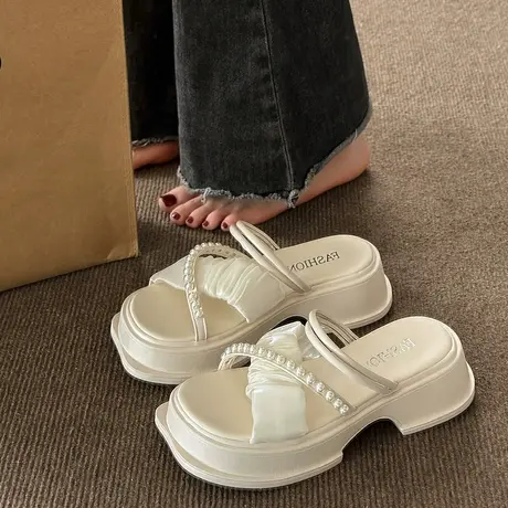 仙女风珍珠凉鞋女外穿2023年夏季新款时尚百搭防滑厚底两穿凉拖鞋图片