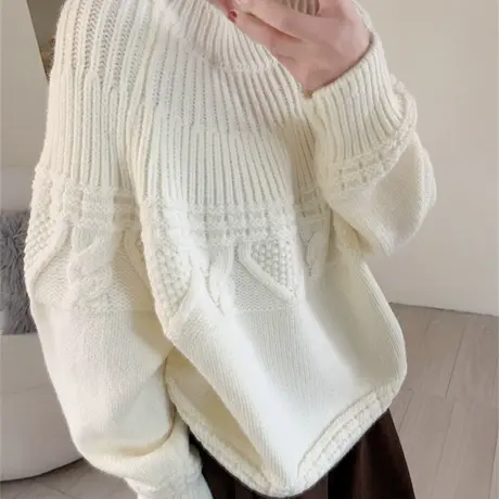 白色温柔风软糯圆领套头毛衣女秋冬新款宽松加厚百搭打底针织上衣图片