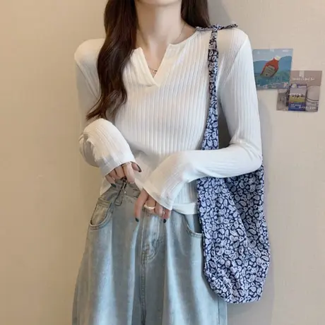 ins超火V领内搭打底衫女春秋修身显瘦外穿秋衣短款上衣长袖T恤潮商品大图
