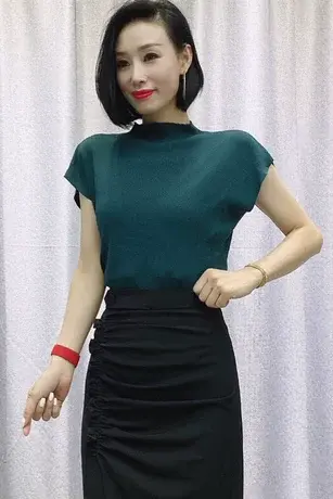 2023春夏季百搭网红新款打底衫女短袖针织衫内搭修身薄款短款上衣商品大图