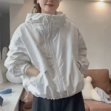 早春季新款冲锋衣女款双拉链短夹克连帽外套休闲百搭上衣ins潮款商品大图